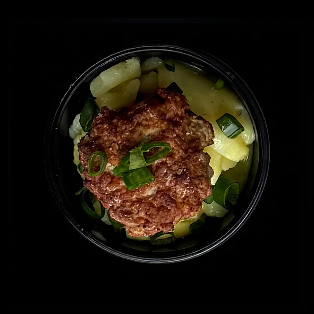 Rinder Frikadelle I Wiener Kartoffelsalat I Preiselbeeren
